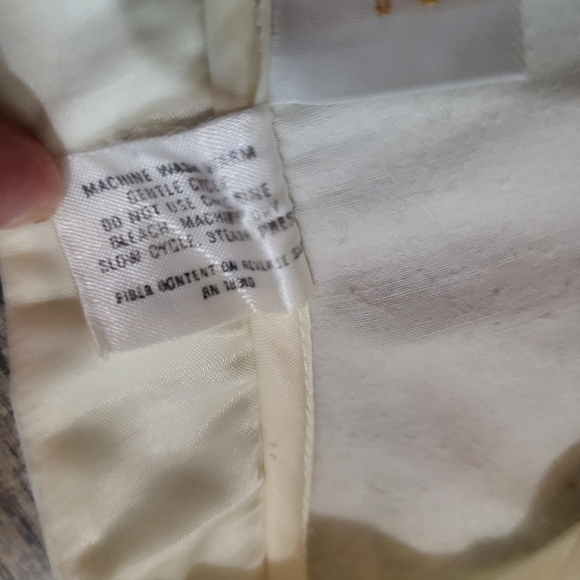 Vintage 1970's Barbizon Rose Embroidered Ivory Lace Trim Satin Nightgown Size MD - Picture 6 of 9